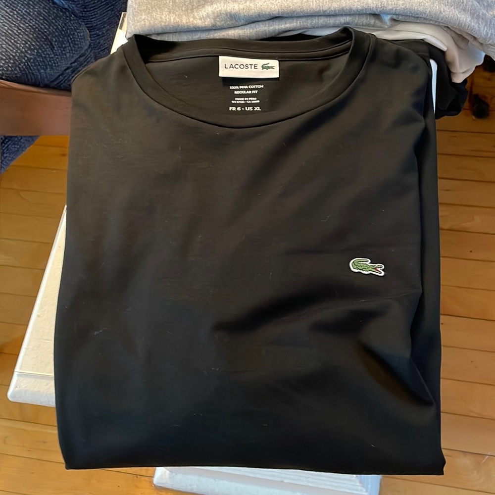 Lacoste mens crew neck long sleeve tshirt  size 6- xl never worn